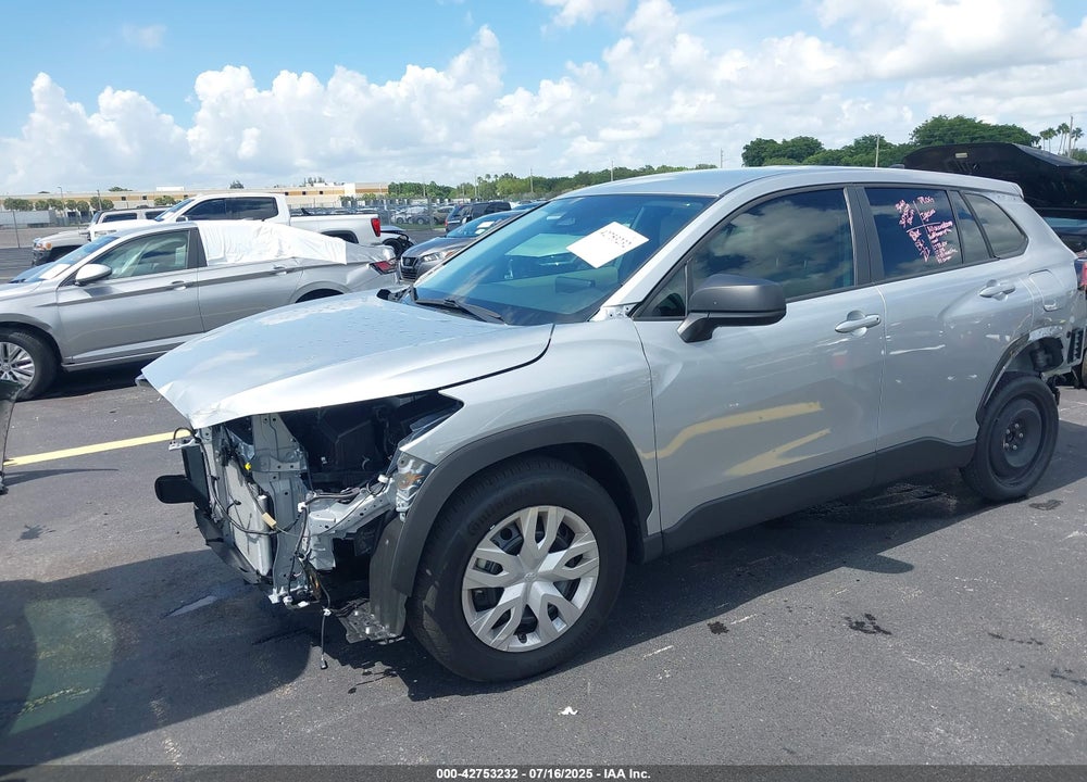 2025 TOYOTA COROLLA CROSS L VIN: 7MUAAAAG8SV137714