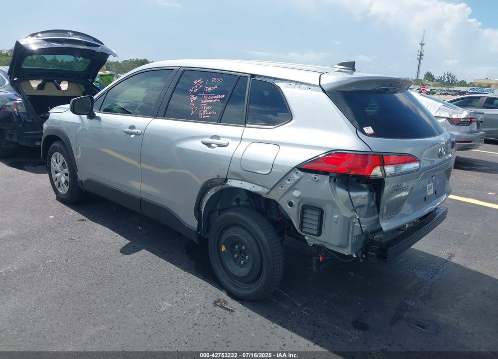 2025 TOYOTA COROLLA CROSS L VIN: 7MUAAAAG8SV137714