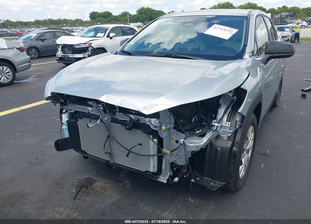 2025 TOYOTA COROLLA CROSS L VIN: 7MUAAAAG8SV137714