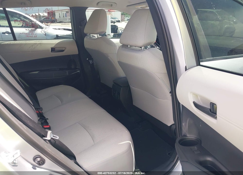 2025 TOYOTA COROLLA CROSS L VIN: 7MUAAAAG8SV137714