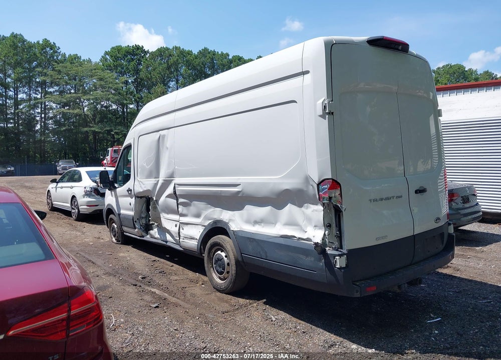 2022 FORD TRANSIT-250 CARGO VAN VIN: 1FTBR3XG4NKA04700