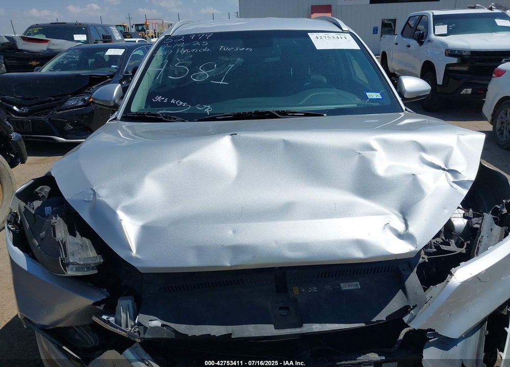 2017 HYUNDAI TUCSON LIMITED VIN: KM8J33A20HU534581