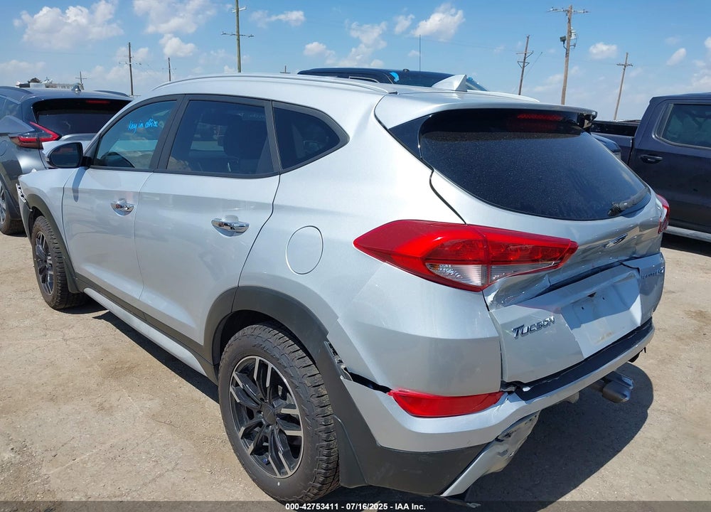 2017 HYUNDAI TUCSON LIMITED VIN: KM8J33A20HU534581