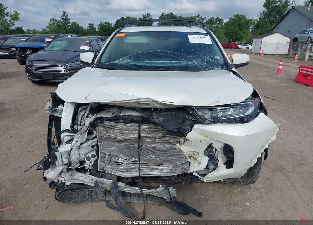 2019 TOYOTA RAV4 VIN: 2T3N1RFV8KW079541