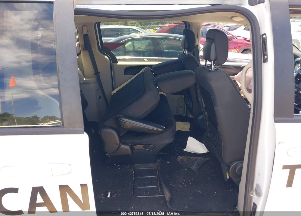 2018 DODGE GRAND CARAVAN SE VIN: 2C4RDGBG2JR285595