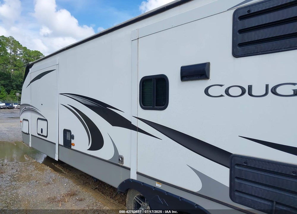 2020 KEYSTONE COACH COUGAR VIN: 4YDT32R22LV502601