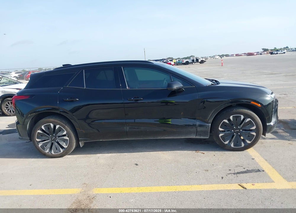 2025 CHEVROLET BLAZER VIN: 3GNKDJRJXSS118669