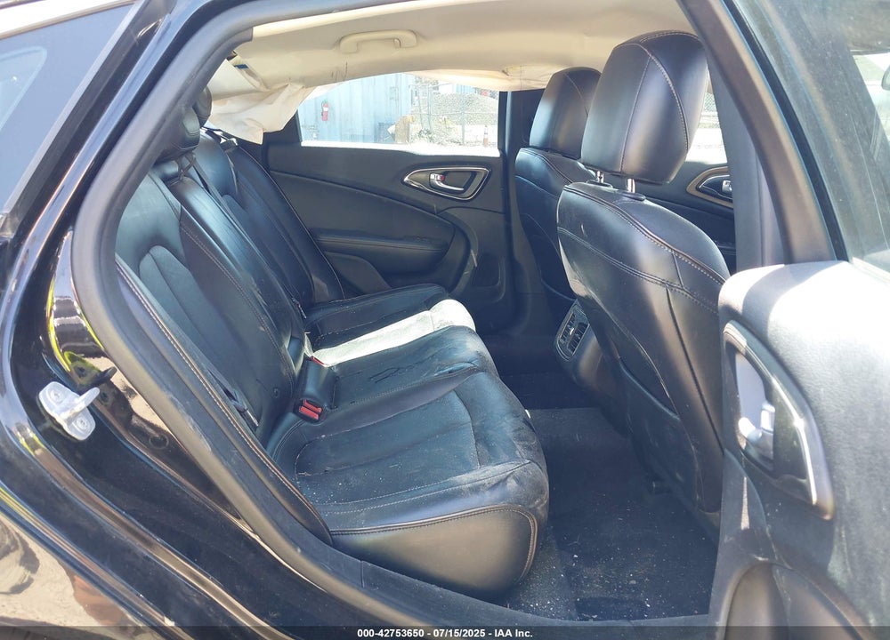 2015 CHRYSLER 200 VIN: 1C3CCCCG1FN509805