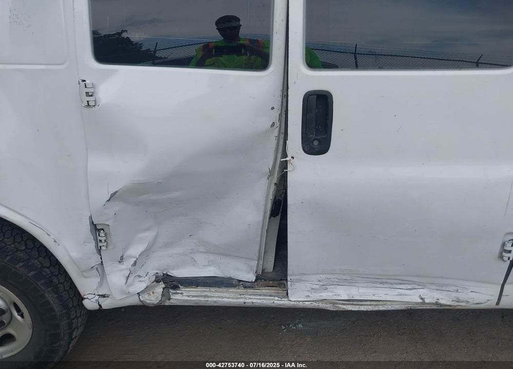 2012 CHEVROLET EXPRESS 2500 VIN: 1GCWGFCA9C1140804