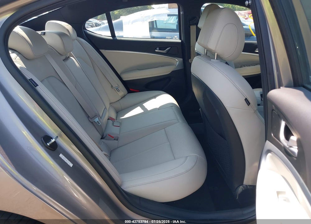 2024 GENESIS G70 VIN: KMTG34SC0RU137774