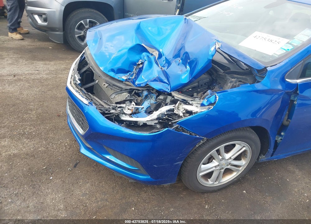 2018 CHEVROLET CRUZE VIN: 1G1BE5SM8J7108861