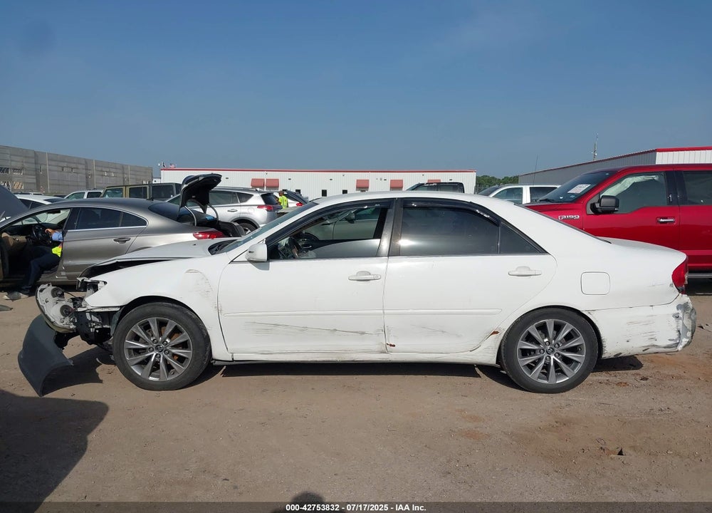 2003 TOYOTA CAMRY LE VIN: JTDBE32K730220329