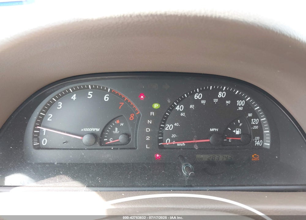 2003 TOYOTA CAMRY LE VIN: JTDBE32K730220329