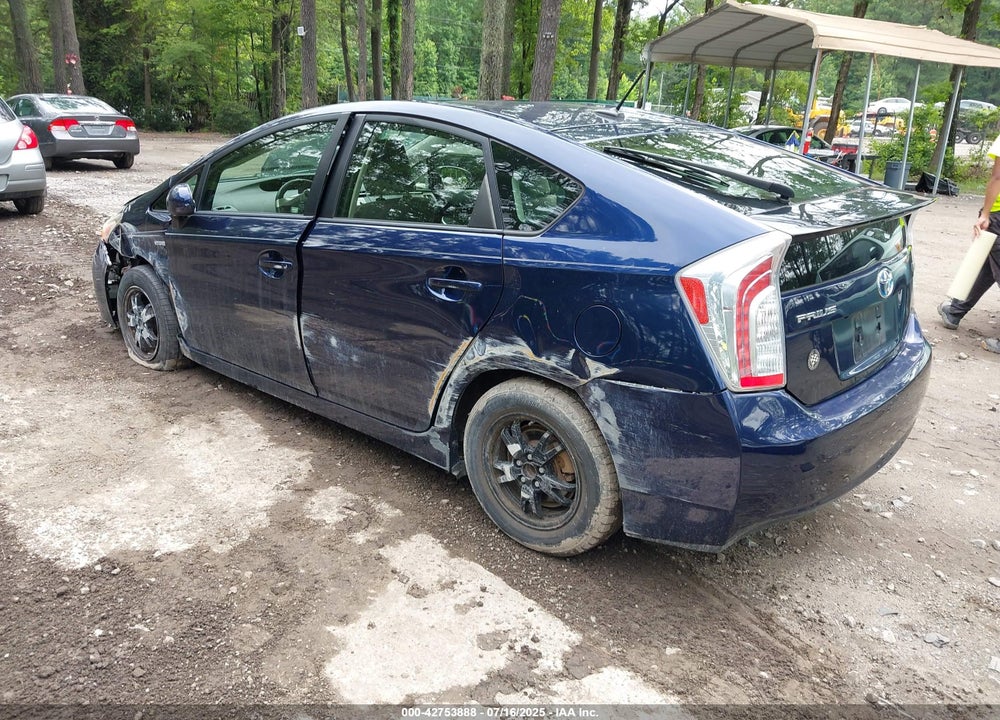 2015 TOYOTA PRIUS VIN: JTDKN3DU8F0408103