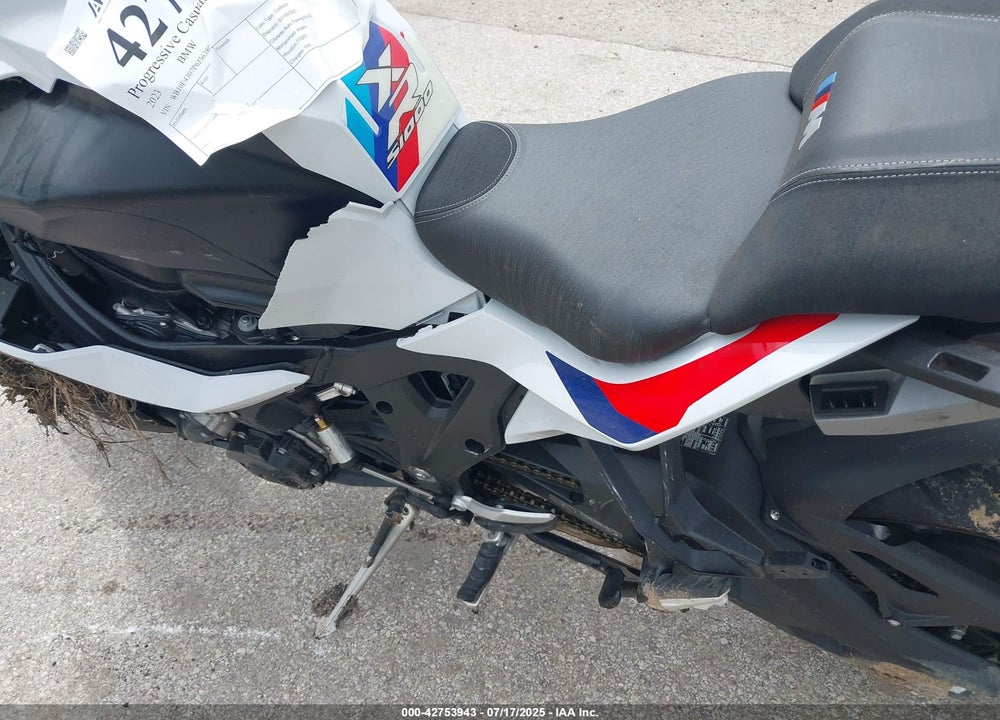 2023 BMW S 1000 XR VIN: WB10E4307P6J36389