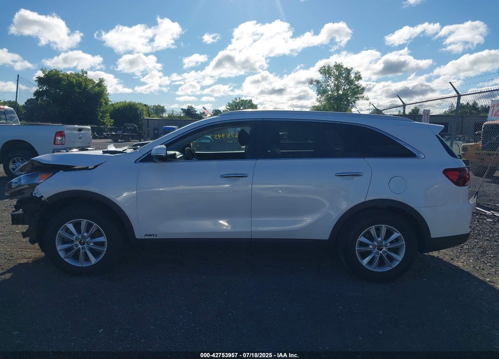 2019 KIA SORENTO 2.4L LX VIN: 5XYPGDA36KG449402