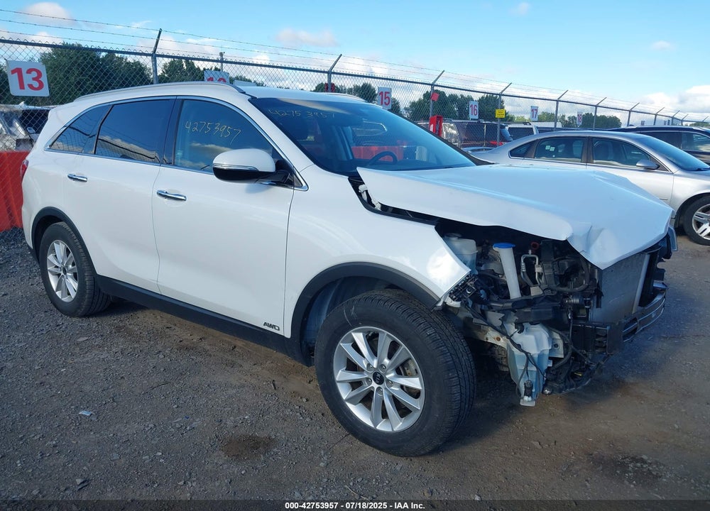 2019 KIA SORENTO 2.4L LX VIN: 5XYPGDA36KG449402
