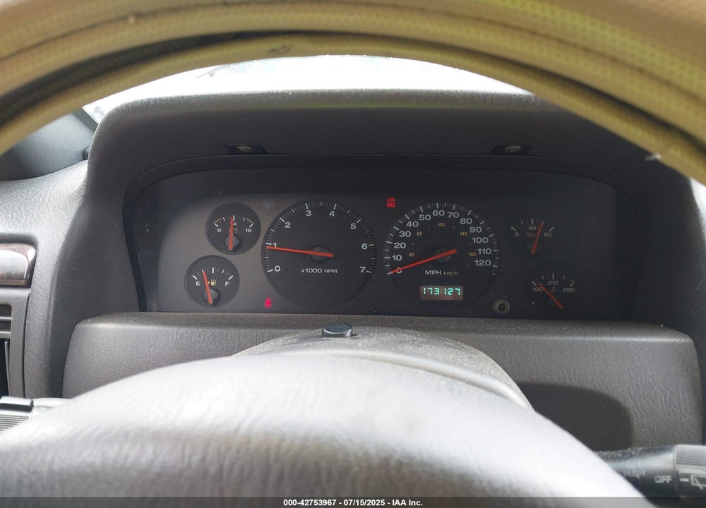 2000 JEEP GRAND CHEROKEE LAREDO VIN: 1J4GW48S0YC134456
