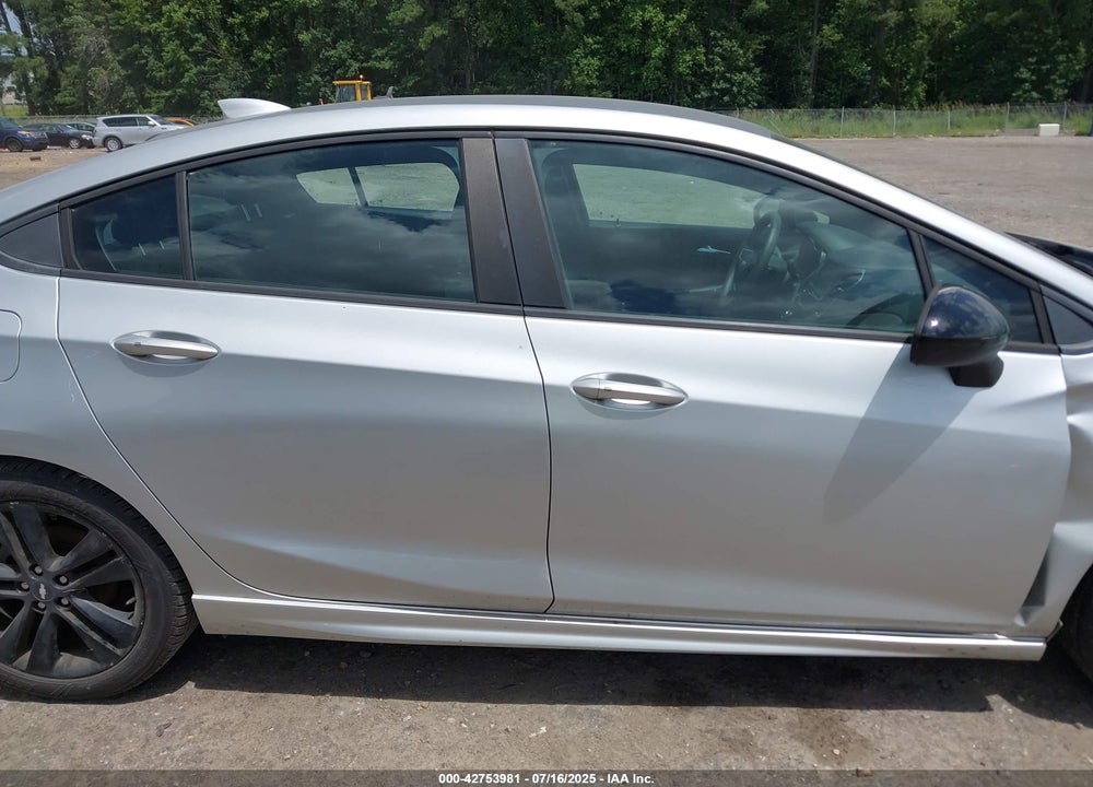 2017 CHEVROLET CRUZE LT AUTO VIN: 1G1BE5SM4H7275986