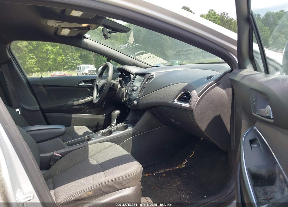 2017 CHEVROLET CRUZE LT AUTO VIN: 1G1BE5SM4H7275986