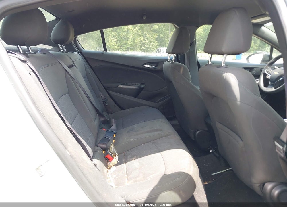2017 CHEVROLET CRUZE LT AUTO VIN: 1G1BE5SM4H7275986