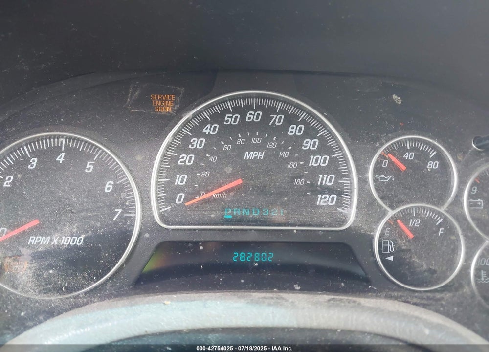 2002 GMC ENVOY VIN: 1GKDT13S822196986