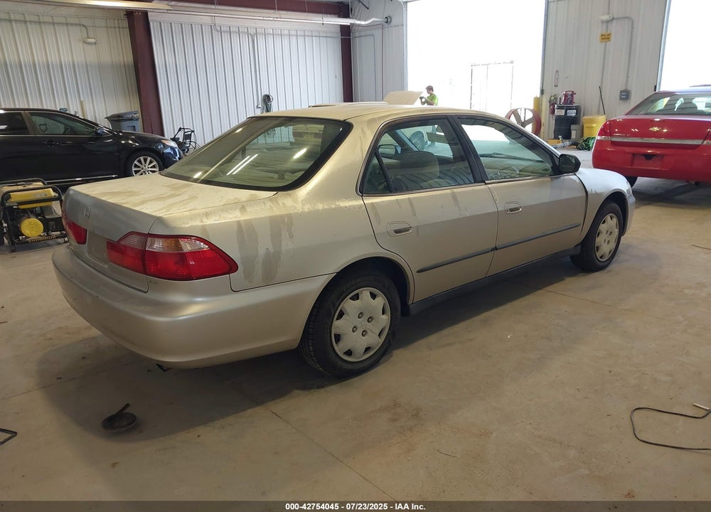 1999 HONDA ACCORD LX VIN: JHMCG564XXC047639