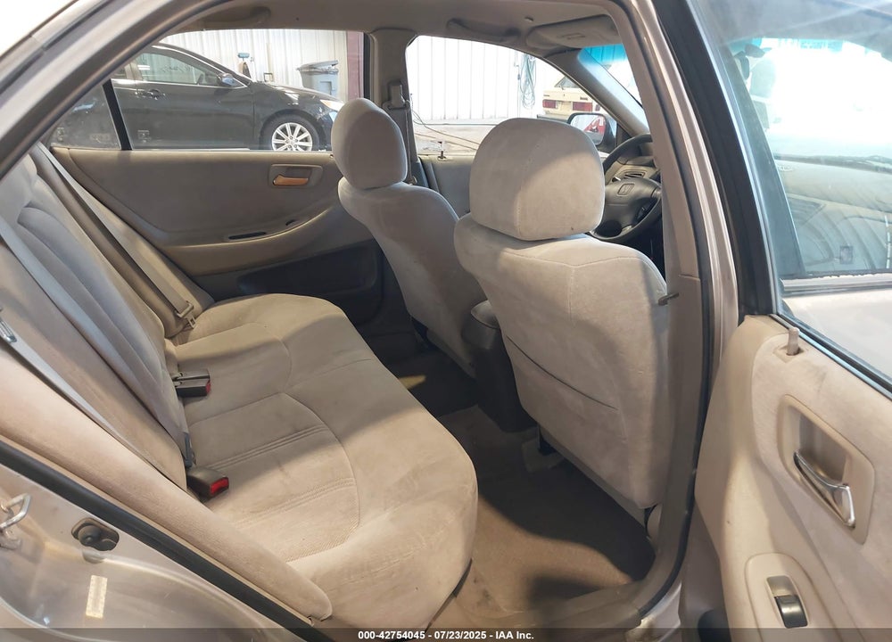 1999 HONDA ACCORD LX VIN: JHMCG564XXC047639