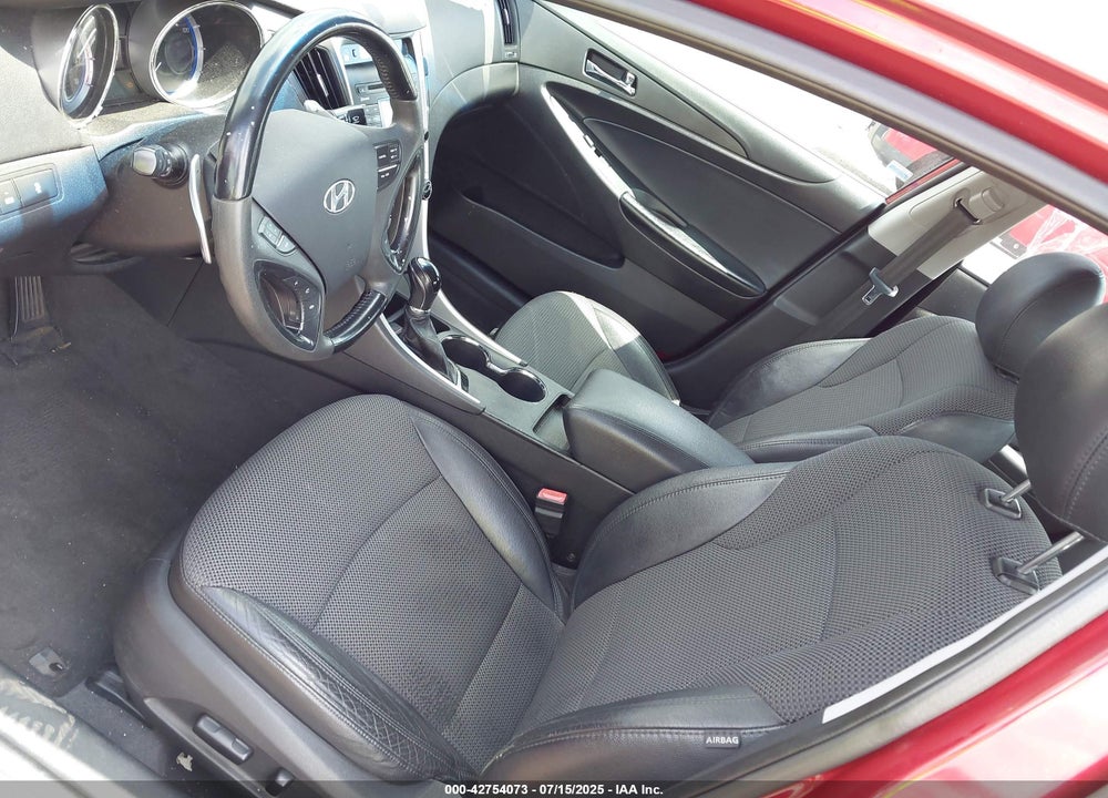 2011 HYUNDAI SONATA VIN: 5NPEC4AB2BH317269
