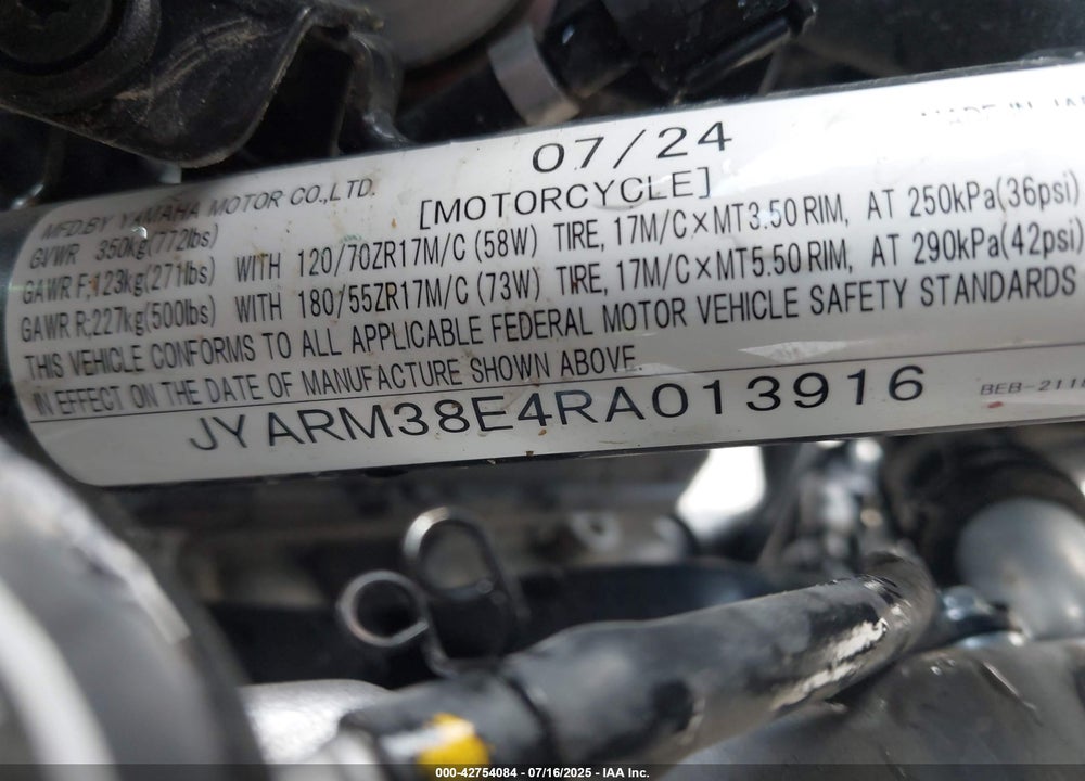 2024 YAMAHA YZFR7 VIN: JYARM38E4RA013916