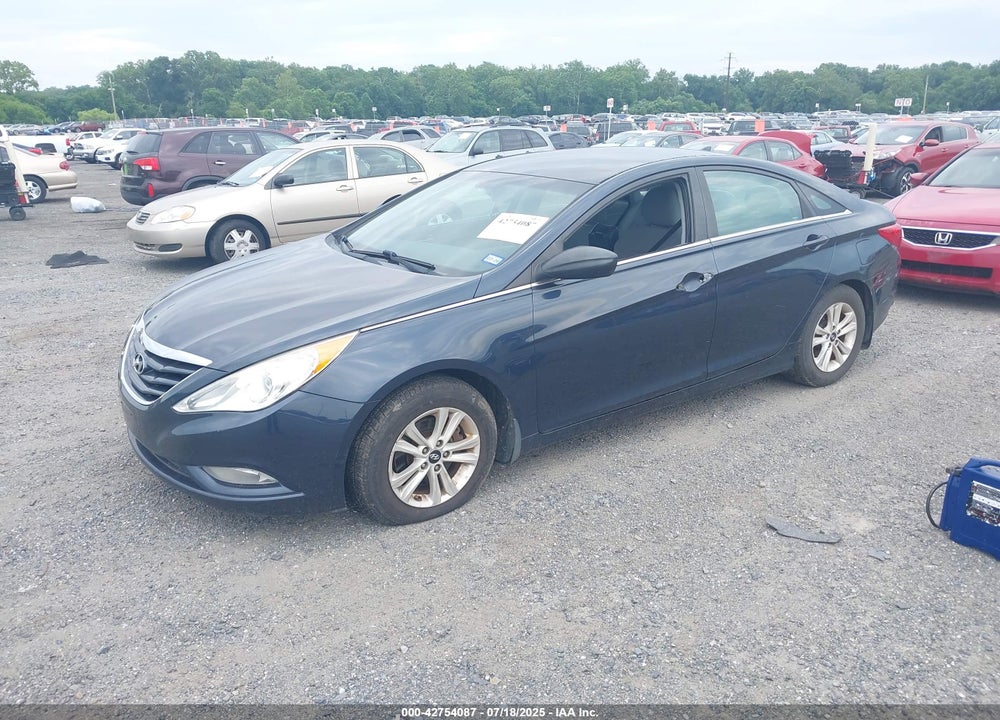 2013 HYUNDAI SONATA VIN: 5NPEB4AC4DH793277