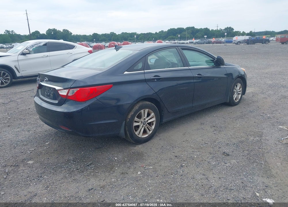 2013 HYUNDAI SONATA VIN: 5NPEB4AC4DH793277