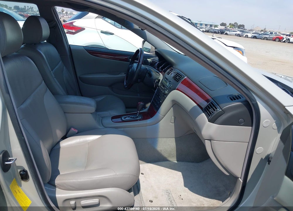 2003 LEXUS ES 300 VIN: JTHBF30G330148104