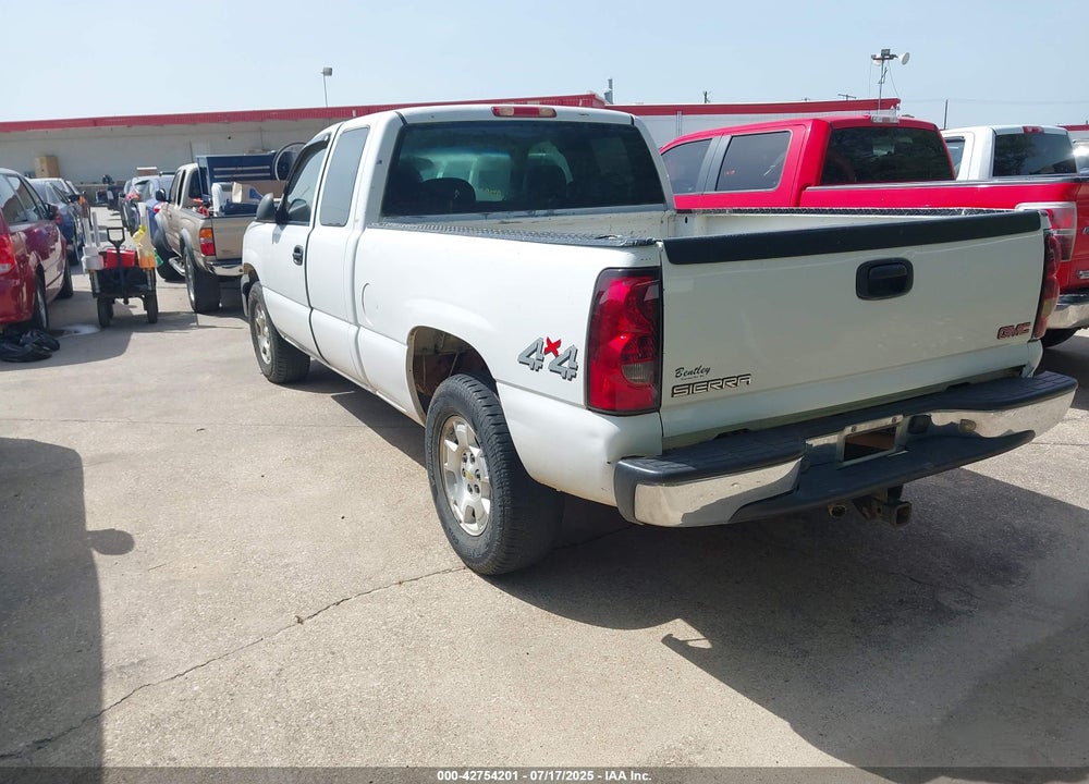 2005 CHEVROLET SILVERADO 1500 WORK TRUCK VIN: 2GCEK19V851310946