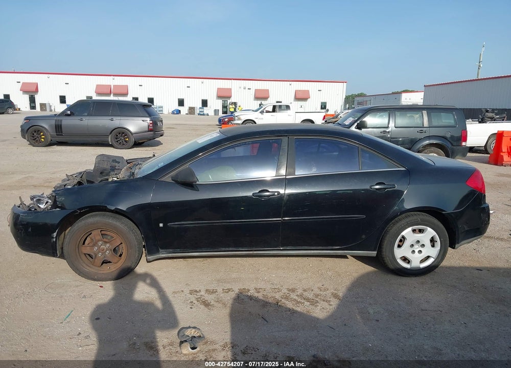 2007 PONTIAC G6 VIN: 1G2ZF58B774258208