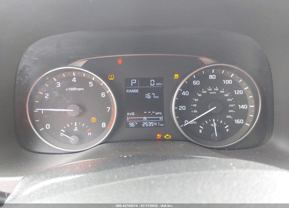 2017 HYUNDAI ELANTRA VIN: KMHD84LF9HU061607