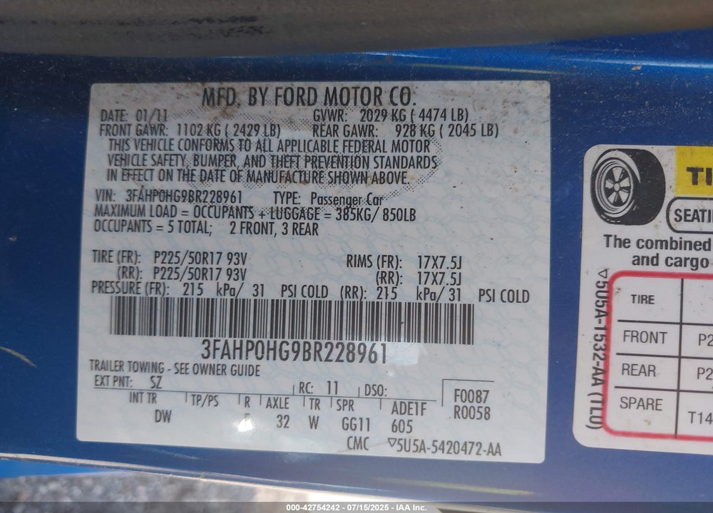 2011 FORD FUSION VIN: 3FAHP0HG9BR228961