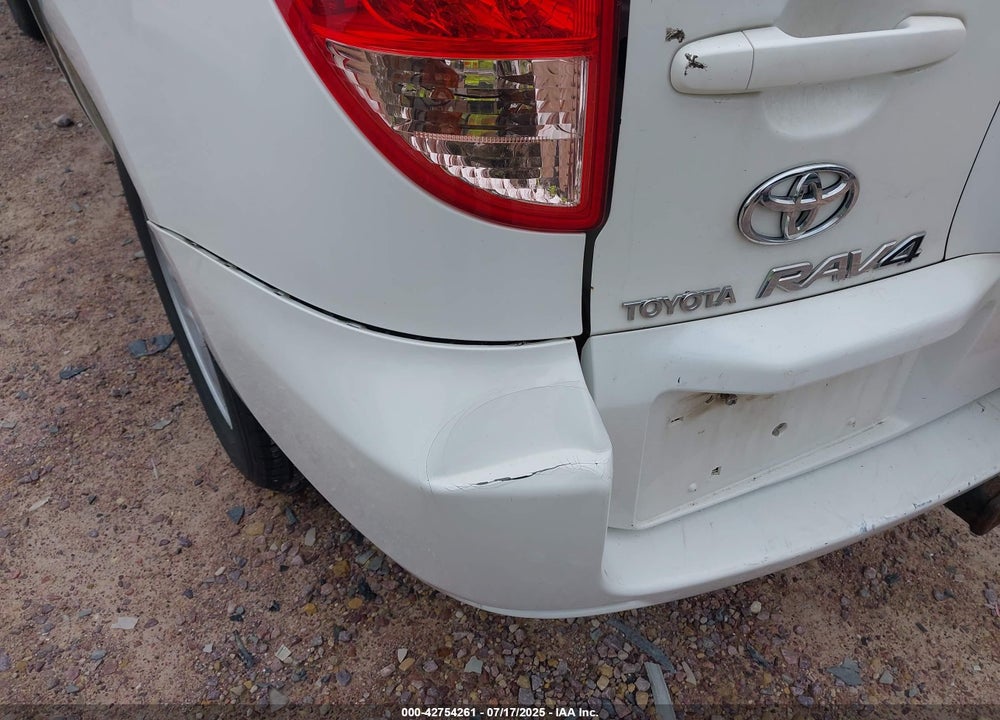 2007 TOYOTA RAV4 VIN: JTMZD33V575053102