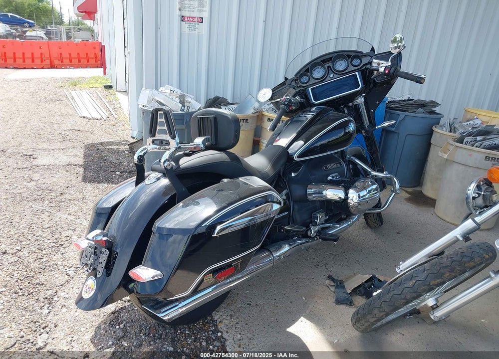 2022 BMW R18 B VIN: WB10L3304N6E77233