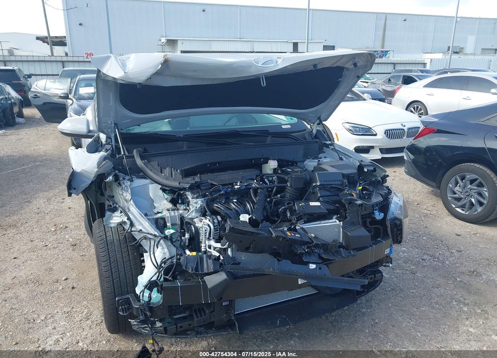 2025 HYUNDAI KONA SEL VIN: KM8HB3AB0SU308324