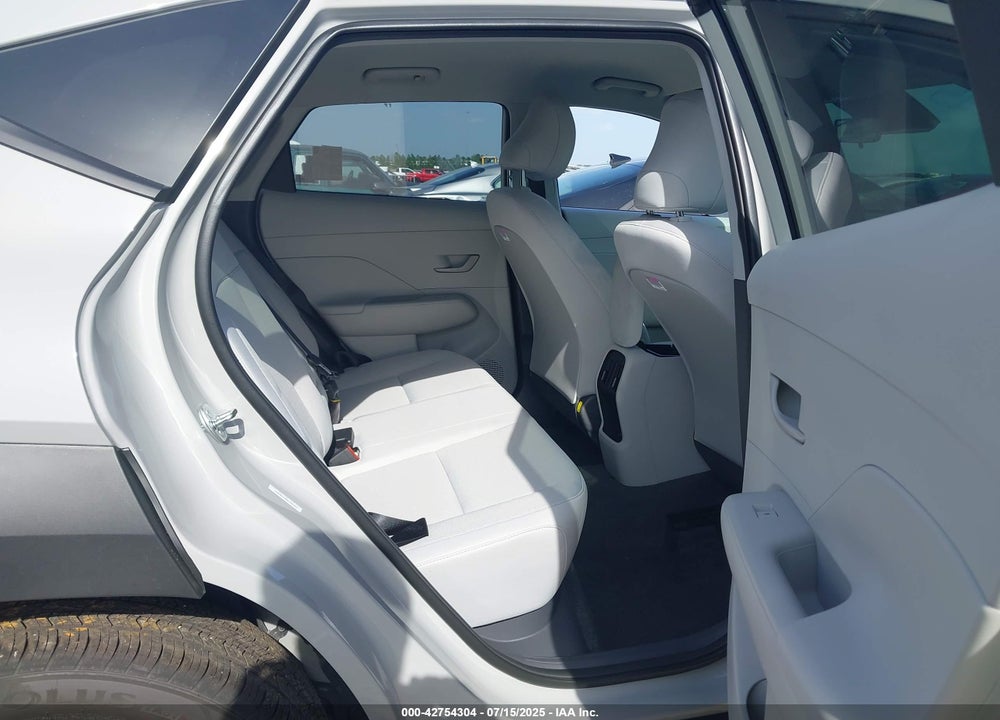 2025 HYUNDAI KONA SEL VIN: KM8HB3AB0SU308324