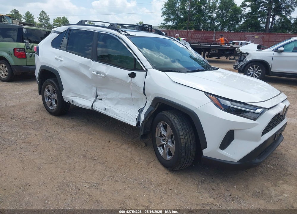 2023 TOYOTA RAV4 XLE VIN: 2T3W1RFV6PW267423