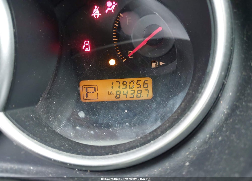 2008 NISSAN VERSA VIN: 3N1BC11E48L398119
