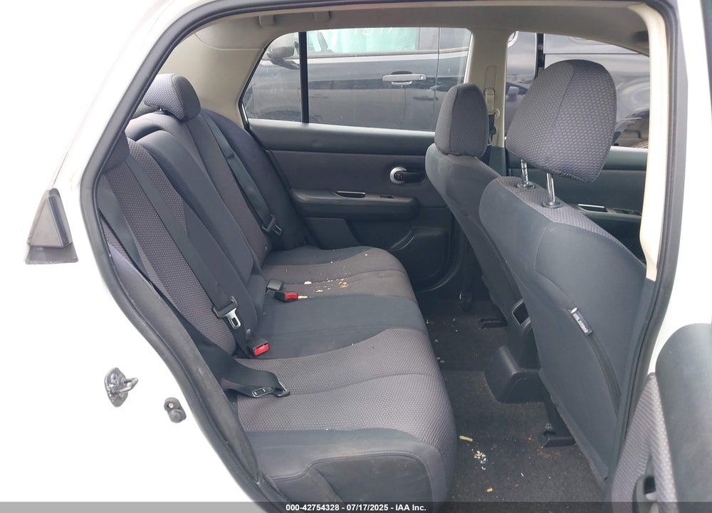 2008 NISSAN VERSA VIN: 3N1BC11E48L398119