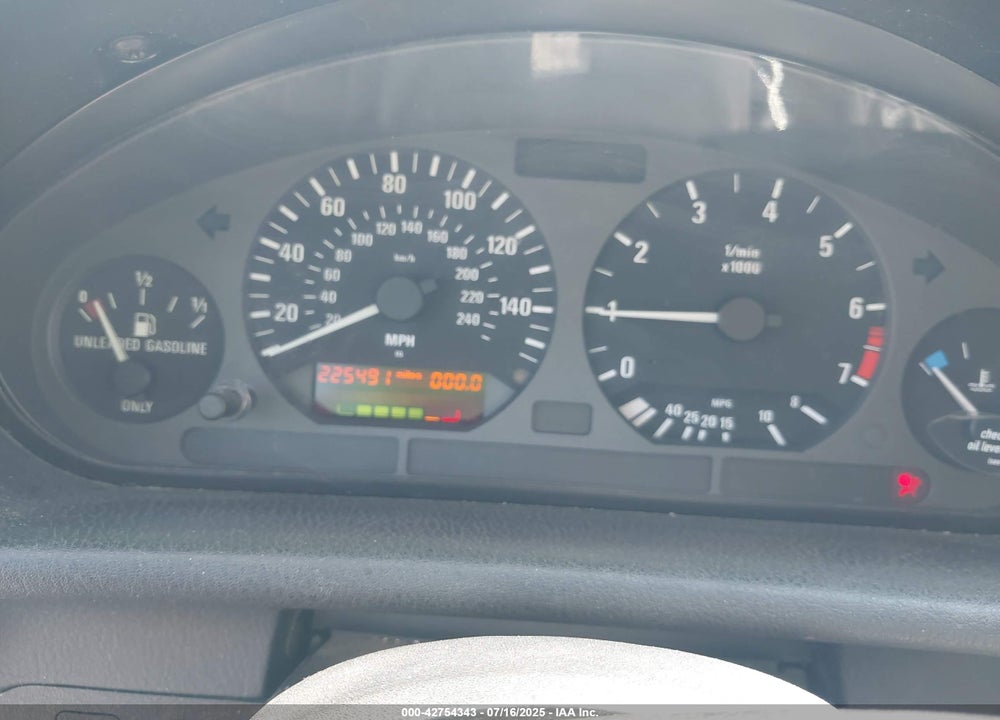 1998 BMW 323IC VIN: WBABJ8324WEM20127