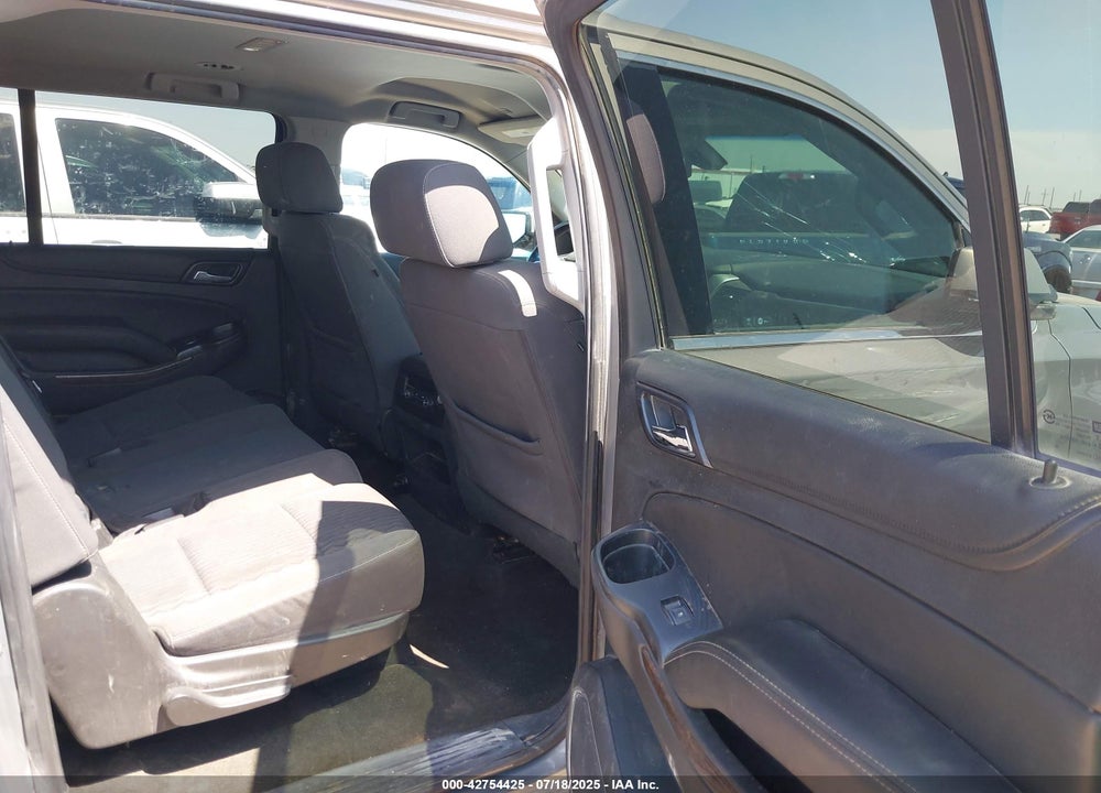 2017 CHEVROLET SUBURBAN VIN: 1GNSCGKC1HR255223