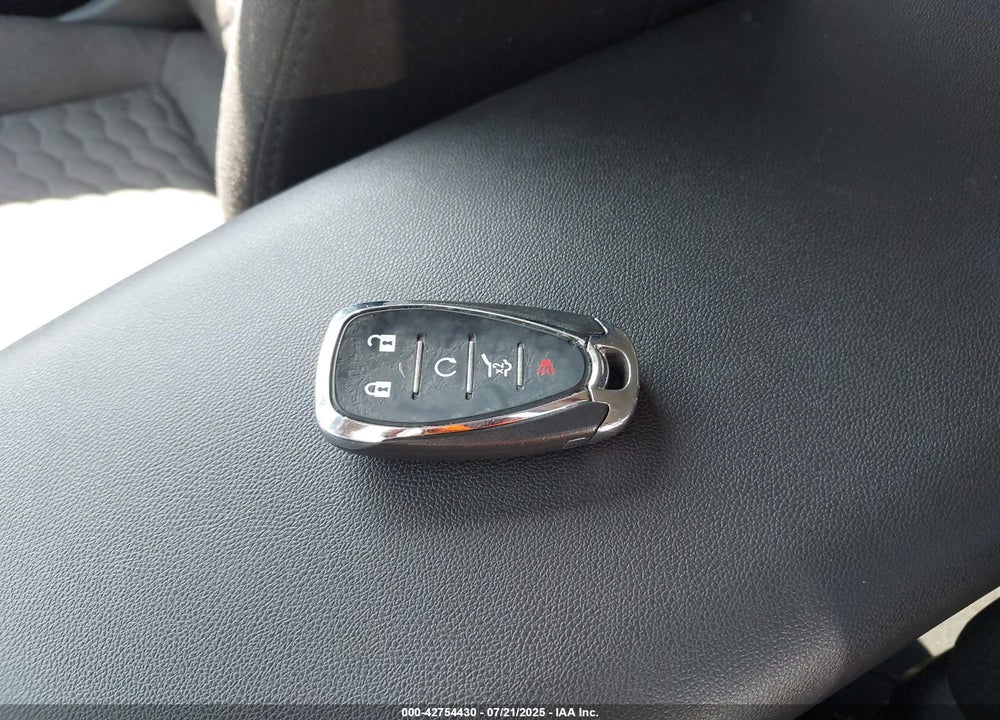 2020 CHEVROLET EQUINOX VIN: 2GNAXKEV3L6101441