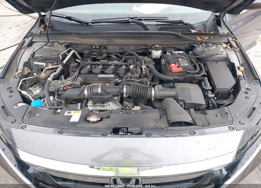 2019 HONDA ACCORD VIN: 1HGCV1F38KA131035