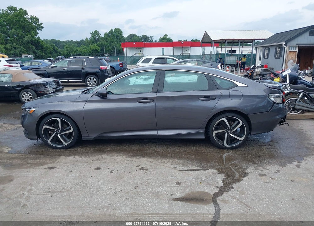 2019 HONDA ACCORD VIN: 1HGCV1F38KA131035