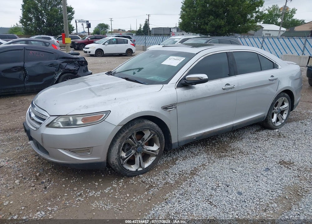 2010 FORD TAURUS VIN: 1FAHP2KT1AG117411